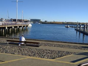 From the shoreline of Jack London Square, west Alameda is tantalizingly close, but getting there by bike or foot is an ordeal. A planned ferry service promises to change that. Photo: Streetsblog.