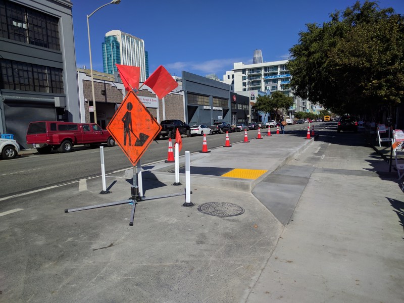 Folsom's protected bike lane quietly started construction this weekend, seen here at Folsom near 6th. All photos Streetsblog/Rudick unless otherwise indicated.