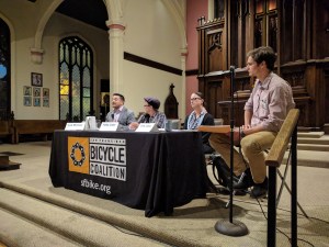 Advocates and city officials discussed the plight of the homeless on the Hairball last night in the Mission. Photo: SFBC