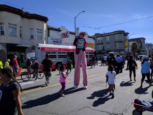 The last Sunday Streets of the Year, on Mission Street in the Excelsior. All photos Streetsblog/Rudick
