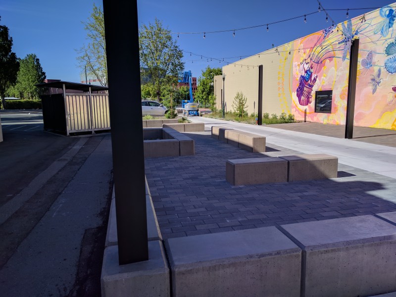 Some of the new benches at Peladeau Park. Photo: Streetsblog/Rudick