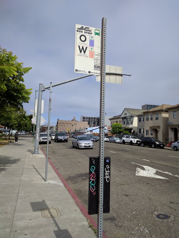 A typical Oakland bus stop. All photos Streetsblog/Rudick unless indicated