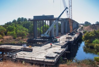 San Joaquin river viaduct, part of California's HSR construction. Photo: California HSR
