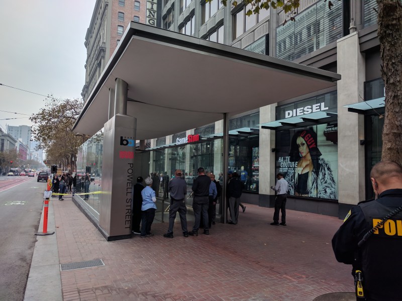 Canopies on Powell and Civic Center now cover station entrances. All photos Streetsblog/Rudick