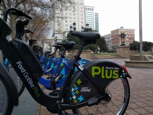 An electric assist GoBike in Oakland last year. Photo: Streetsblog/Rudick
