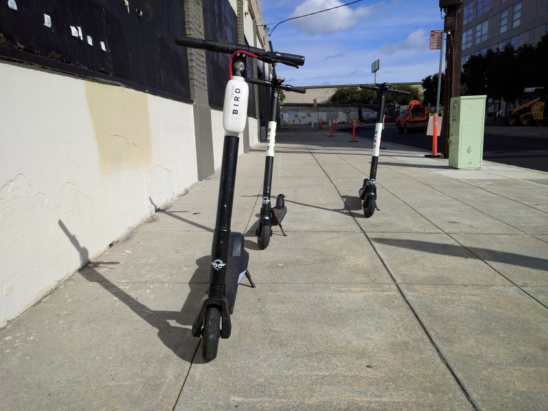 Scooters in Oakland. Photo: Streetsblog/Rudick