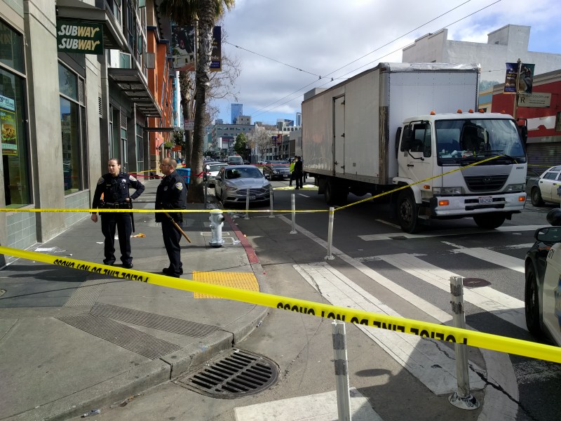 The scene last Friday where Tess Rothstein was killed on Howard. Photo: Streetsblog/Rudick