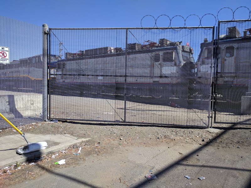 There are two old Amtrak AEM-7 electric locomotives sitting in the Oakland yard. Photo: Streetsblog/Rudick