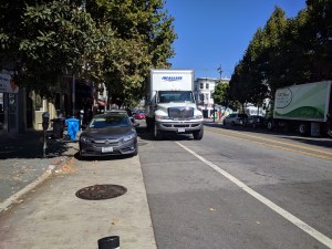 The Valencia loading zone/bike lane. SFMTA is apparently waiting for another cyclist to die before they will finish this project. Photo: Streetsblog/Rudick