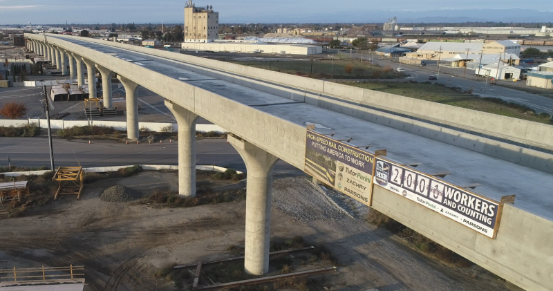 HSR construction in the Central Valley. Photo: CaHSRA