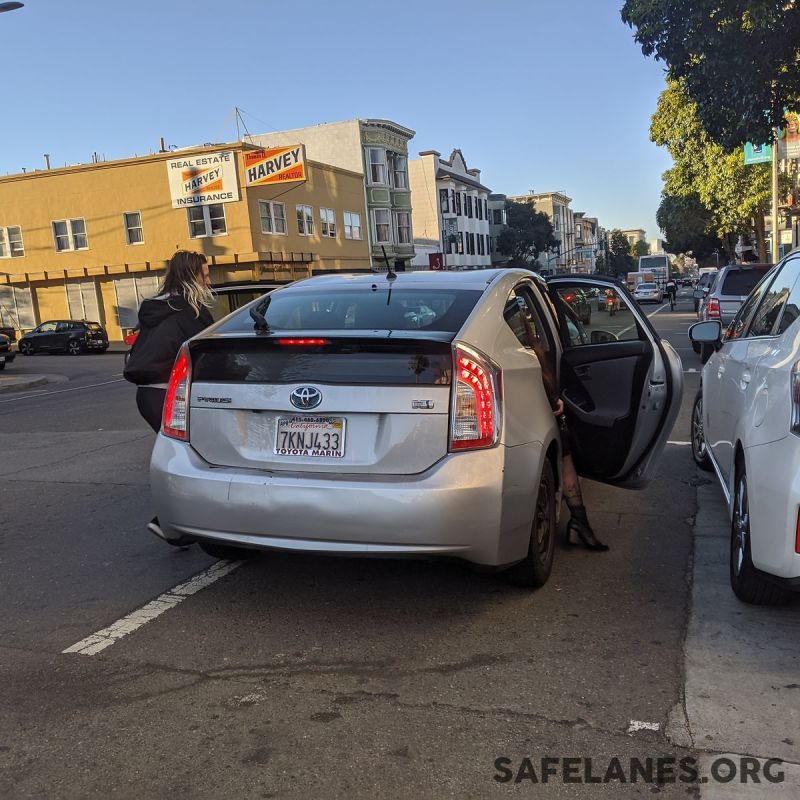 An Uber drop off in the bike lane on Valencia in March 2020. Photo: Safelanes