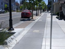 Middlefield in Redwood City. Photos: Streetsblog/Rudick