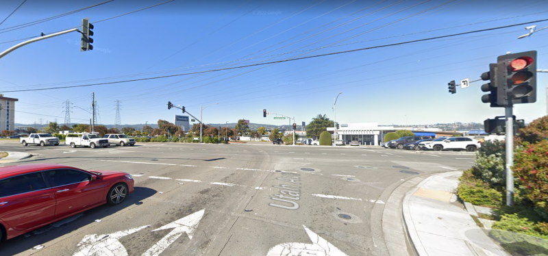 If you can't imagine this intersection being more hostile to cyclists and pedestrians, don't worry--Caltrans is going to make it even worse. Image: Google maps